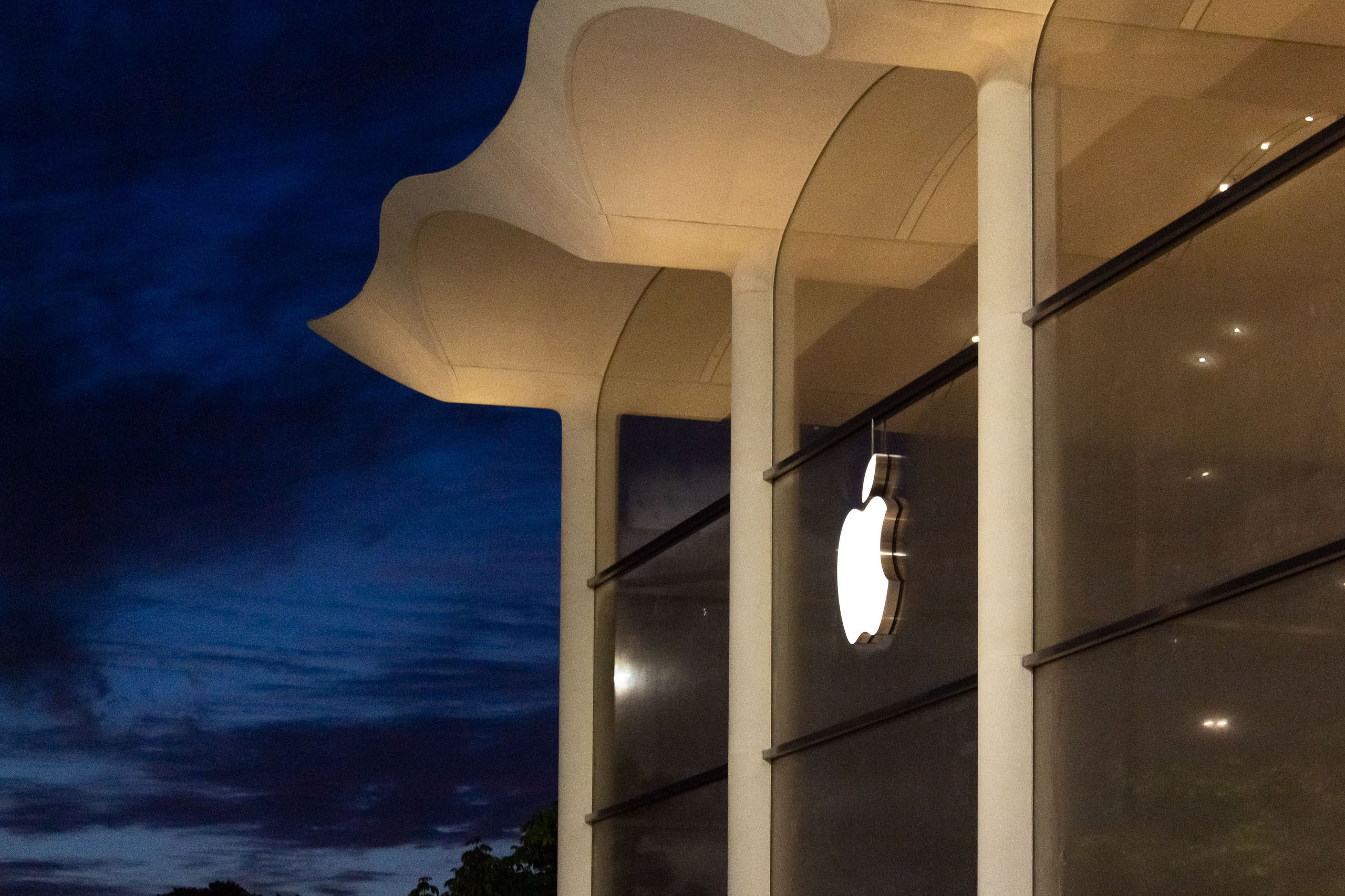 佛罗里达州 Apple Aventura 经翻新后将于本周六重新营业 佛罗里达州 Apple Aventura 经翻新后将于本周六重新营业